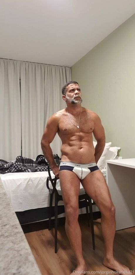 Naakte gelekte OnlyFans-foto van Jorginhokarioka21
