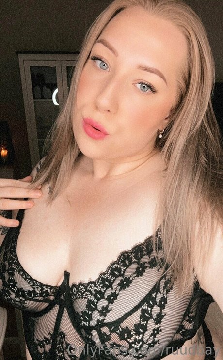 Naakte gelekte OnlyFans-foto van Ruudbay