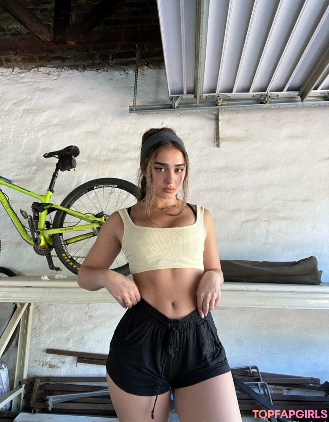 Naakte gelekte OnlyFans-foto van Jaysmerk #47 Naakte gelekte OnlyFans-foto van Jaysmerk #47