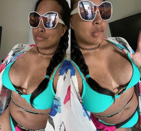 Naakte gelekte OnlyFans-foto van Nyla Rose