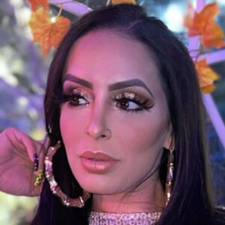 Missmeenaofficial