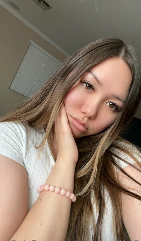 Naakte gelekte OnlyFans-foto van Meganmiller5