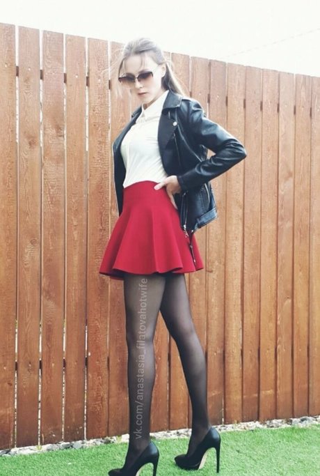 Naakte gelekte OnlyFans-foto van Anafilatova