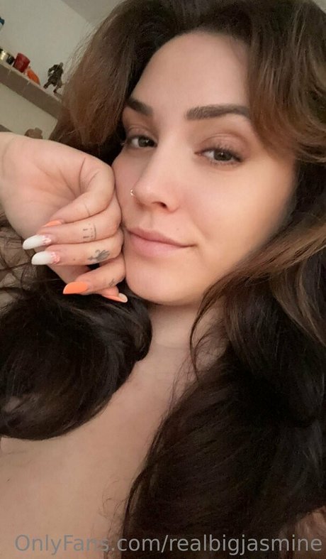 Realbigjasmine