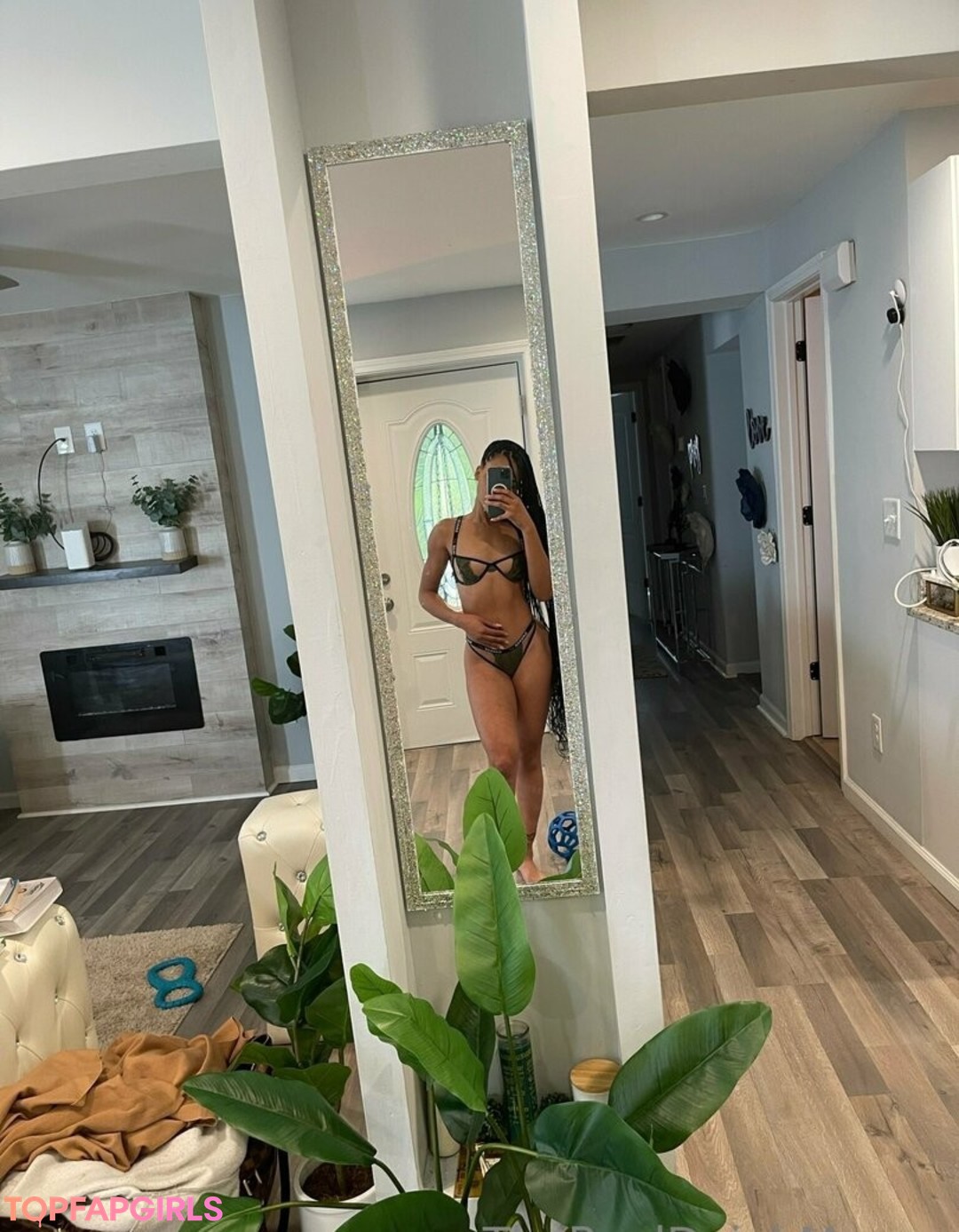 Naakte gelekte OnlyFans-foto van Therealdejahmonae #20 Naakte gelekte OnlyFans-foto van Therealdejahmonae #20