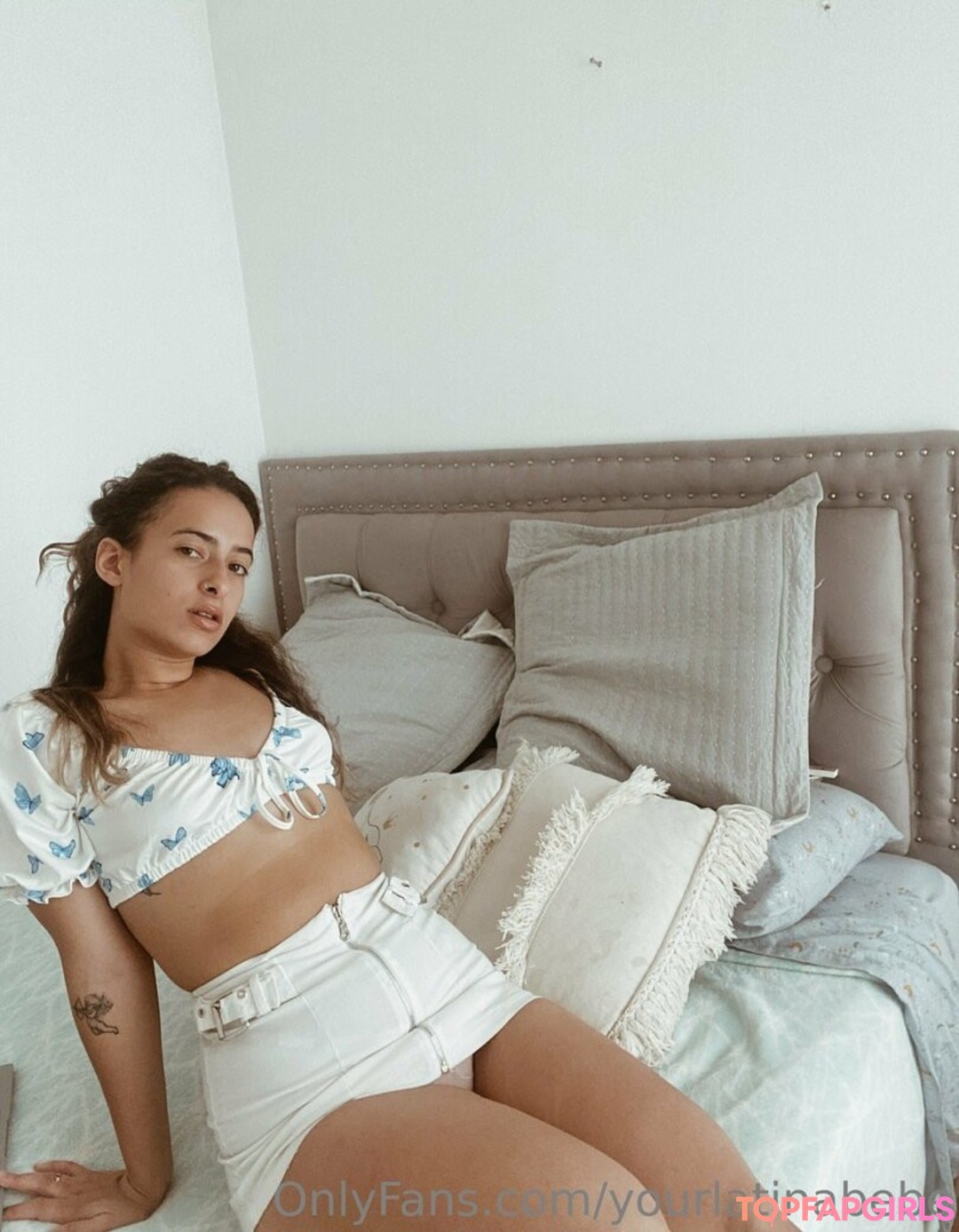 Naakte gelekte OnlyFans-foto van Nairobimoon #40 Naakte gelekte OnlyFans-foto van Nairobimoon #40