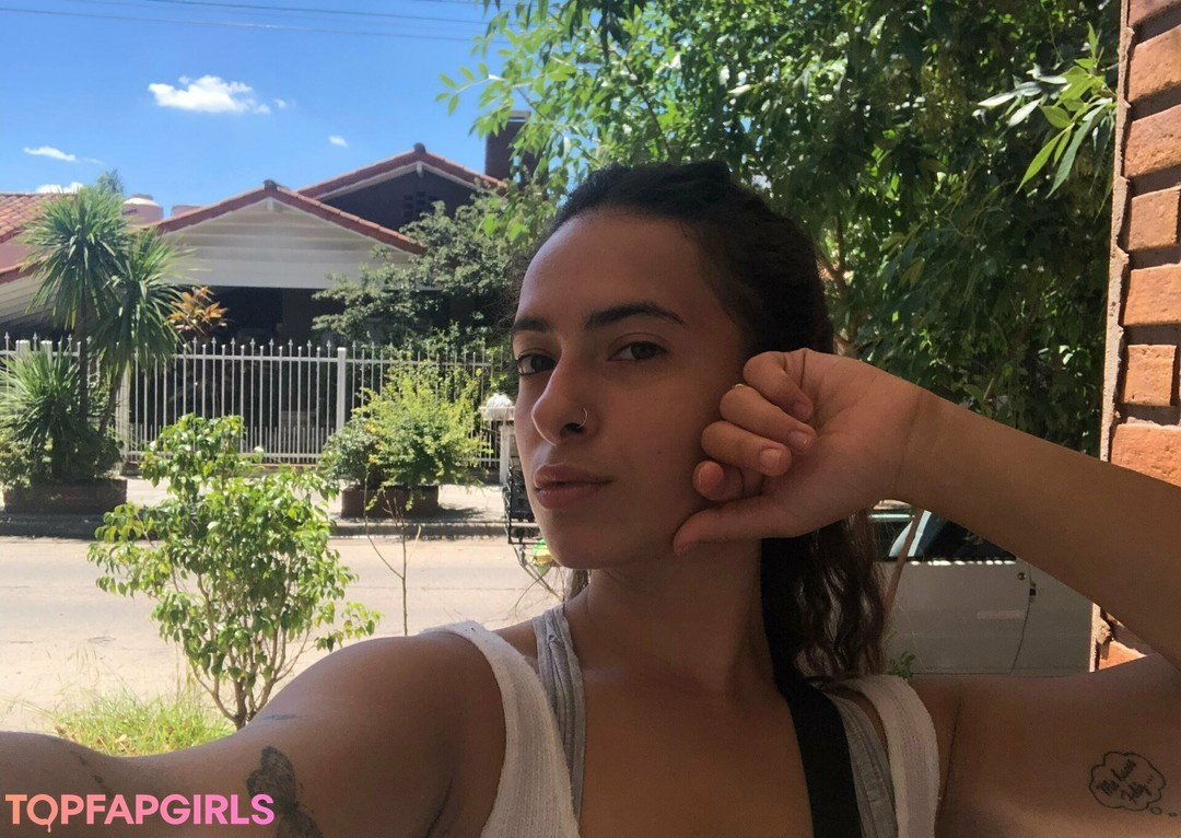 Naakte gelekte OnlyFans-foto van Nairobimoon #63 Naakte gelekte OnlyFans-foto van Nairobimoon #63