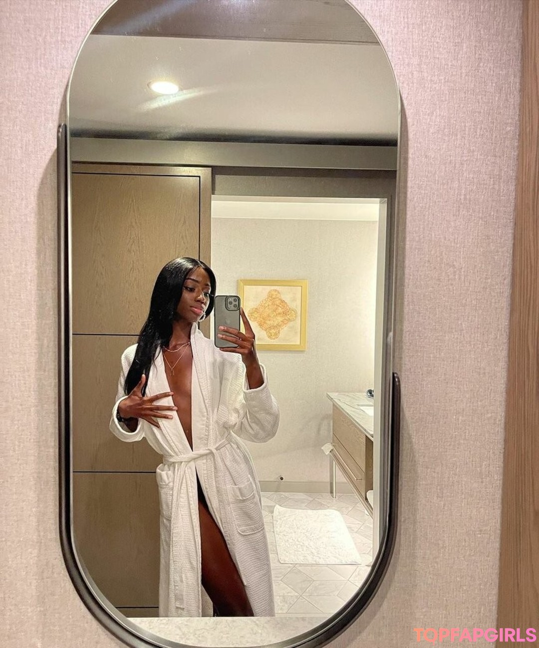 Naakte gelekte OnlyFans-foto van Luhmulaa #26 Naakte gelekte OnlyFans-foto van Luhmulaa #26