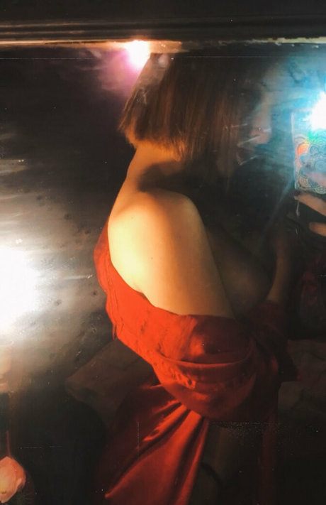 Naakte gelekte OnlyFans-foto van Sammmsweet