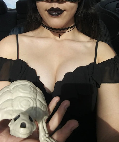 Naakte gelekte OnlyFans-foto van Tim3lordswife