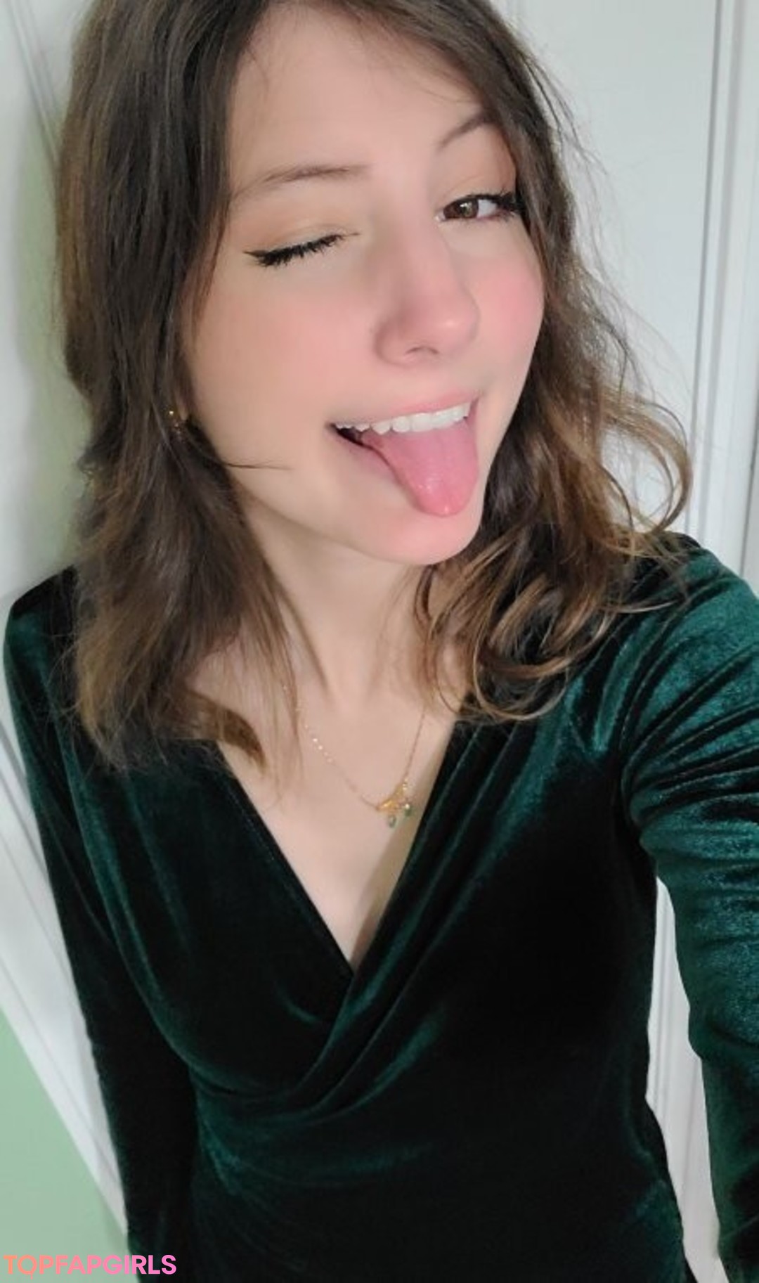 Naakte gelekte OnlyFans-foto van Bunimilk #103 Naakte gelekte OnlyFans-foto van Bunimilk #103