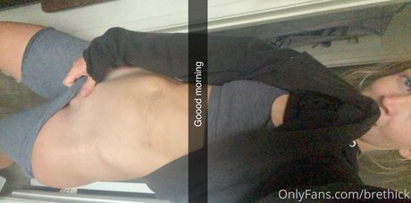 Naakte gelekte OnlyFans-foto van Kendraheaux