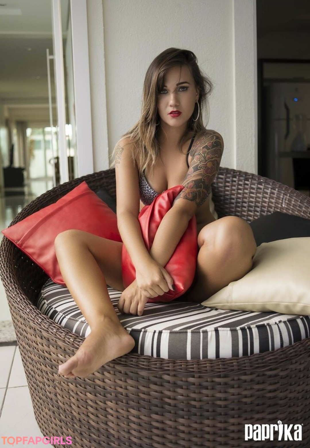 Naakte gelekte OnlyFans-foto van Paprika #1760