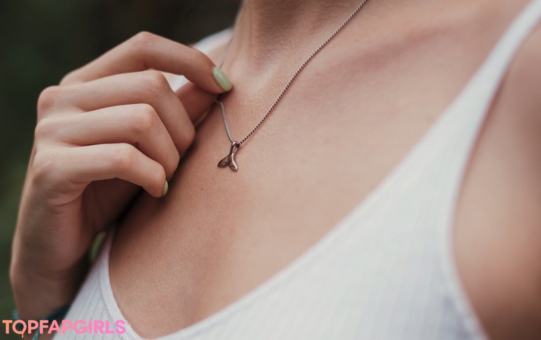 Naakte gelekte OnlyFans-foto van Thepeachapp #1084