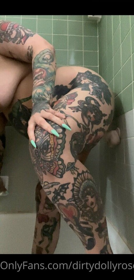 Naakte gelekte OnlyFans-foto van Dirtydollyrose