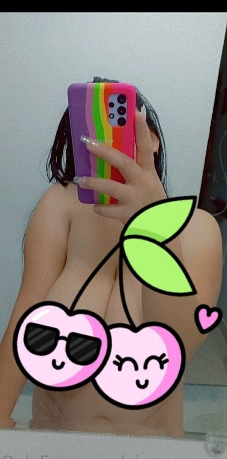 Naakte gelekte OnlyFans-foto van Ninavergara29