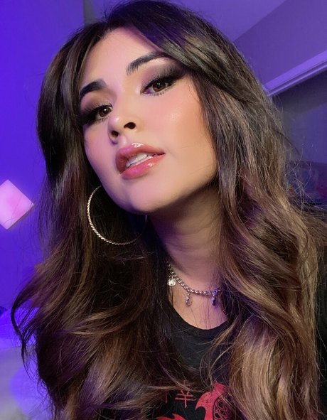 Naakte gelekte OnlyFans-foto van Yourprincesslol
