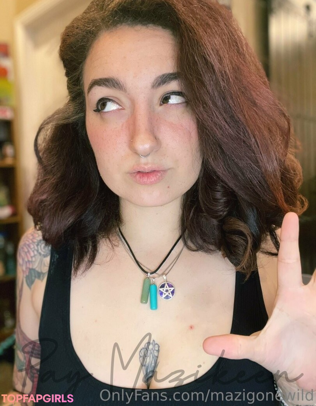 Naakte gelekte OnlyFans-foto van Mazigonewild #22 Naakte gelekte OnlyFans-foto van Mazigonewild #22