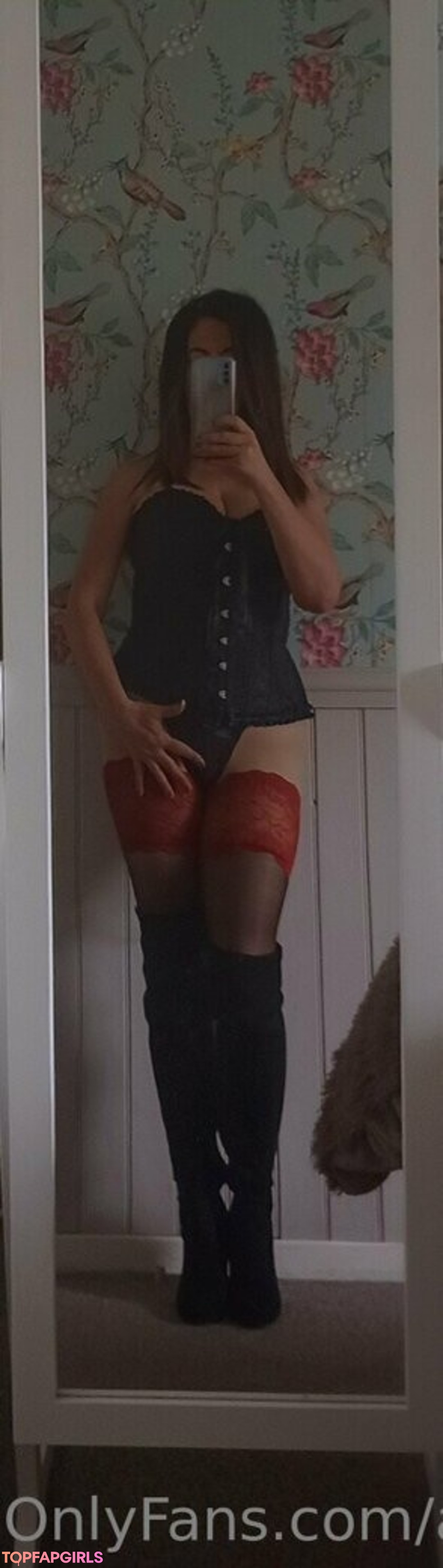 Naakte gelekte OnlyFans-foto van Alig44444 #30 Naakte gelekte OnlyFans-foto van Alig44444 #30