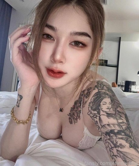 Naakte gelekte OnlyFans-foto van Ellenaling33