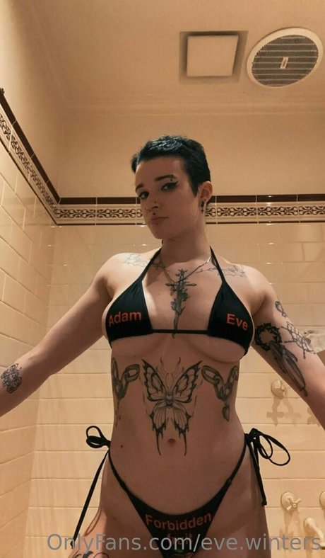 Naakte gelekte OnlyFans-foto van Evewinters