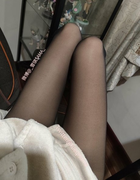 Naakte gelekte OnlyFans-foto van Xueqisama