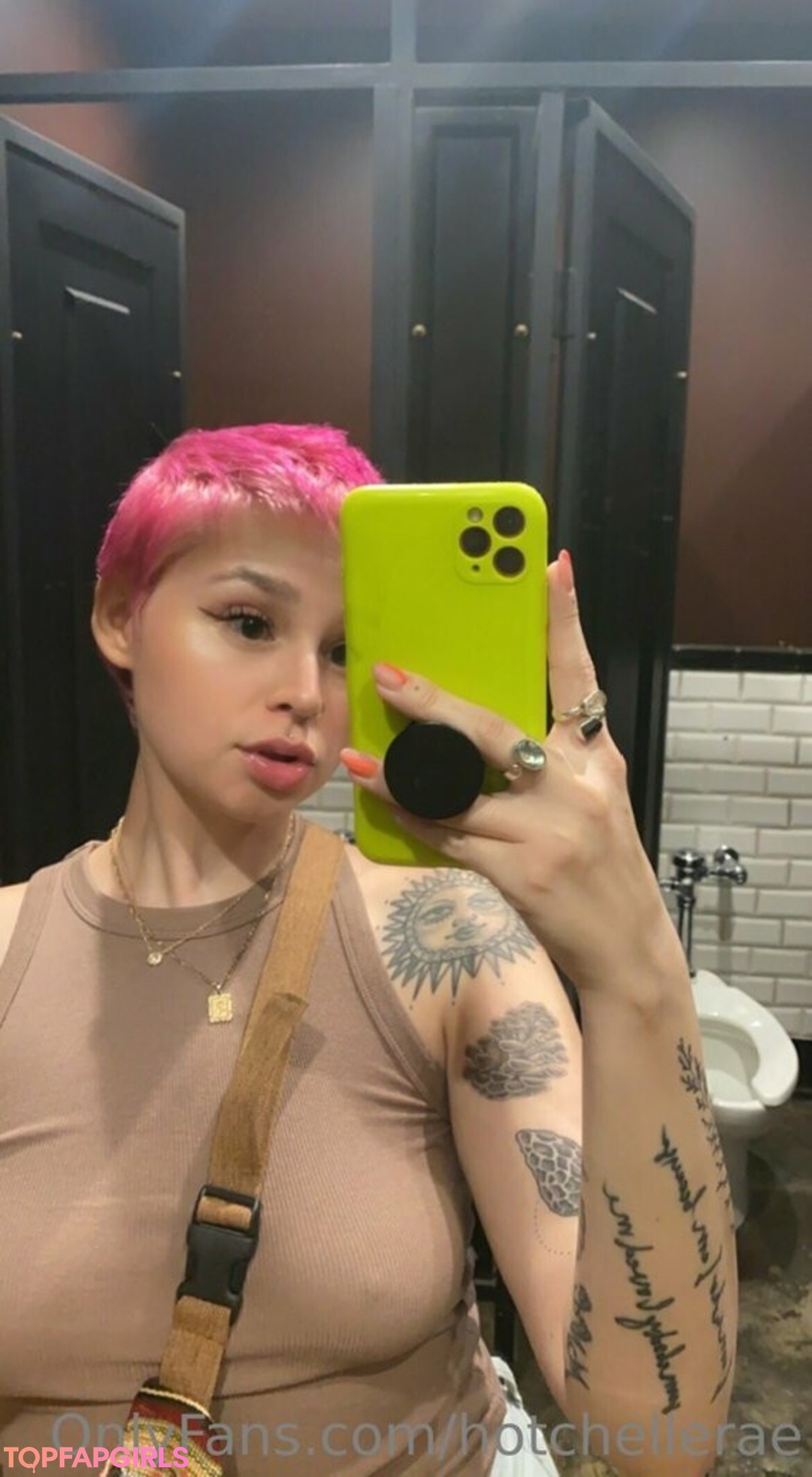 Naakte gelekte OnlyFans-foto van Handj0bzbychelle #81 Naakte gelekte OnlyFans-foto van Handj0bzbychelle #81