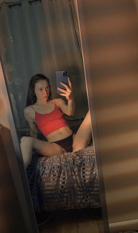 Caitlinthom
