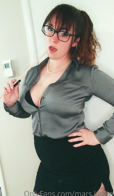 Naakte gelekte OnlyFans-foto van Marskitten