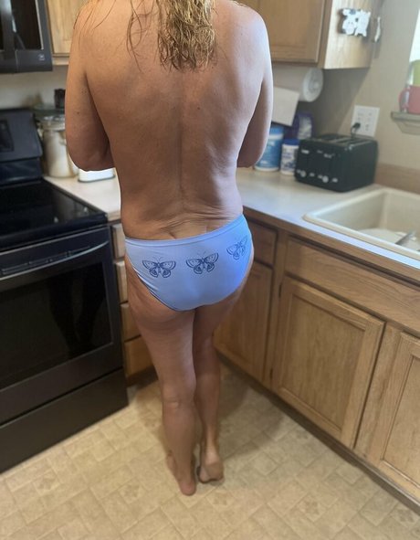 Naakte gelekte OnlyFans-foto van Maciemae69