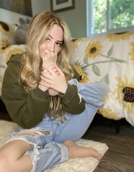 Pantyhose_princess99