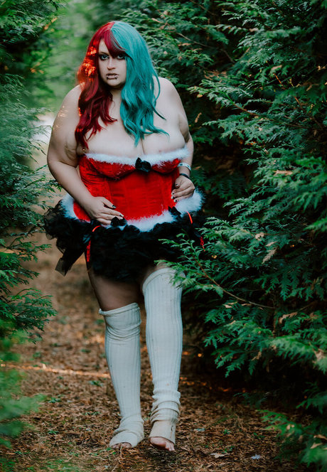 Naakte gelekte OnlyFans-foto van Spikezombie