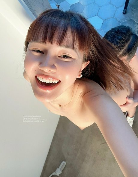 Naakte gelekte OnlyFans-foto van Kimmyyummy