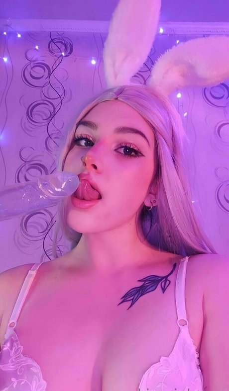 Naakte gelekte OnlyFans-foto van Katelatex