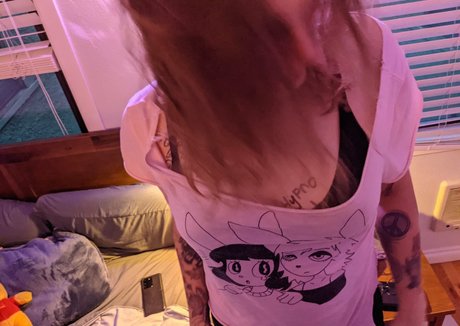 Naakte gelekte OnlyFans-foto van Brainwashedpet