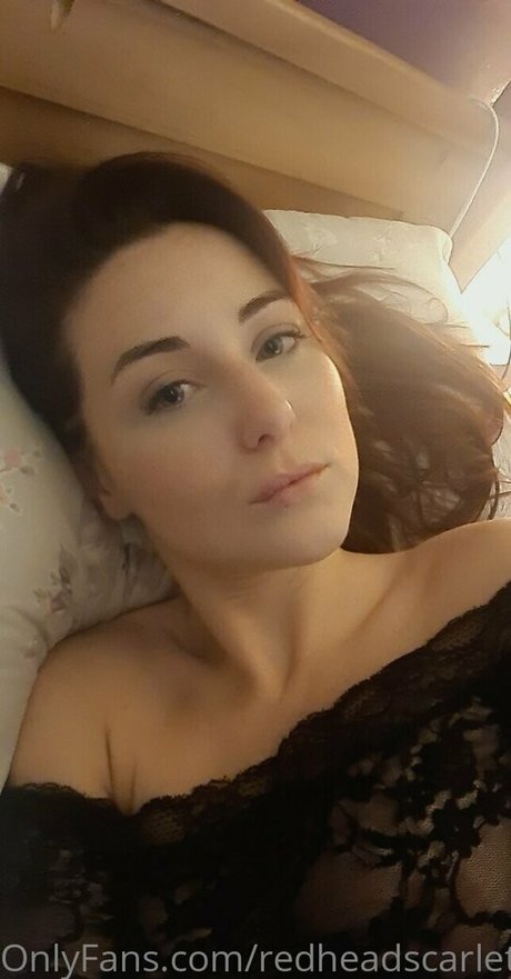 Redheadscarlettx