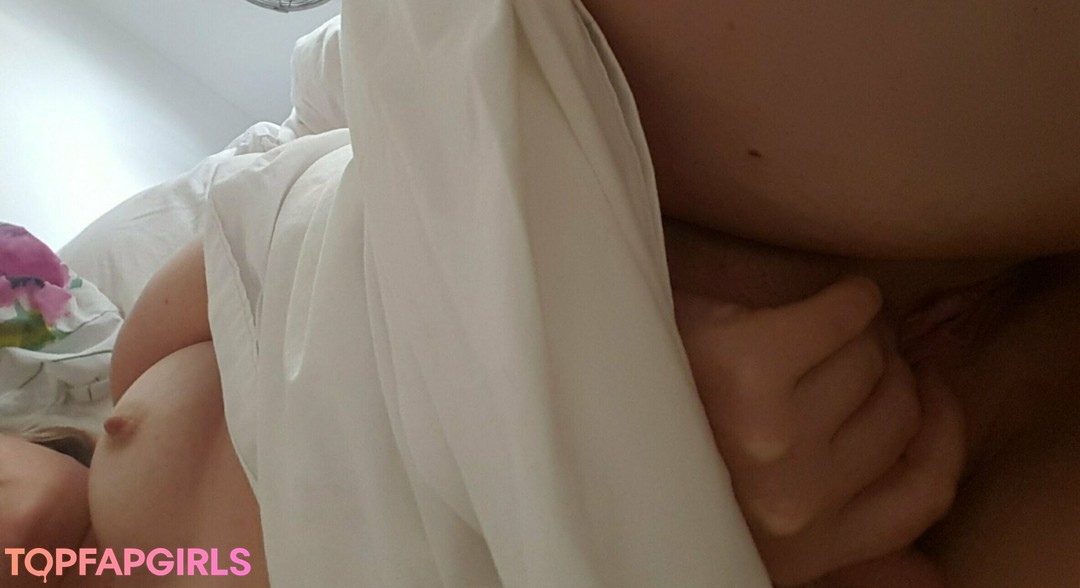 Naakte gelekte OnlyFans-foto van Autumngrinds88 #19 Naakte gelekte OnlyFans-foto van Autumngrinds88 #19