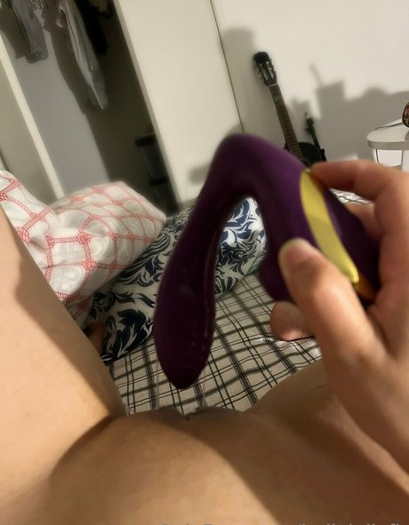 Bellyjellyfh