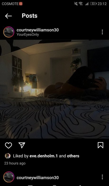 Naakte gelekte OnlyFans-foto van Courtney Williamson