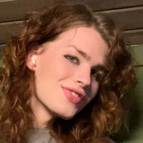 Naakte gelekte OnlyFans-foto van Estreetcar