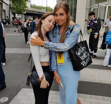 Actuallyalisa