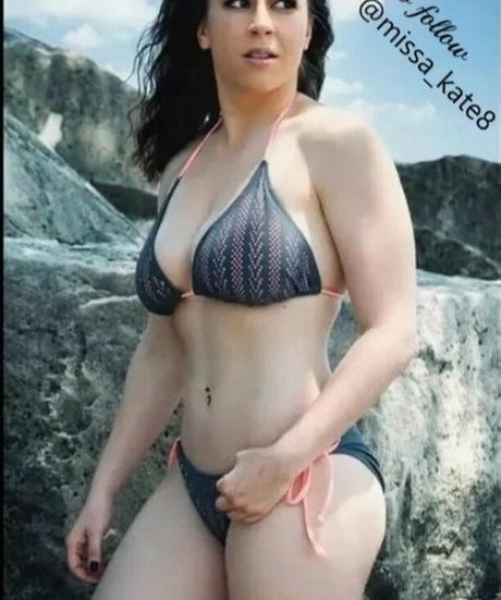 Molly Nova