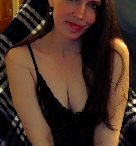 Molly Nova