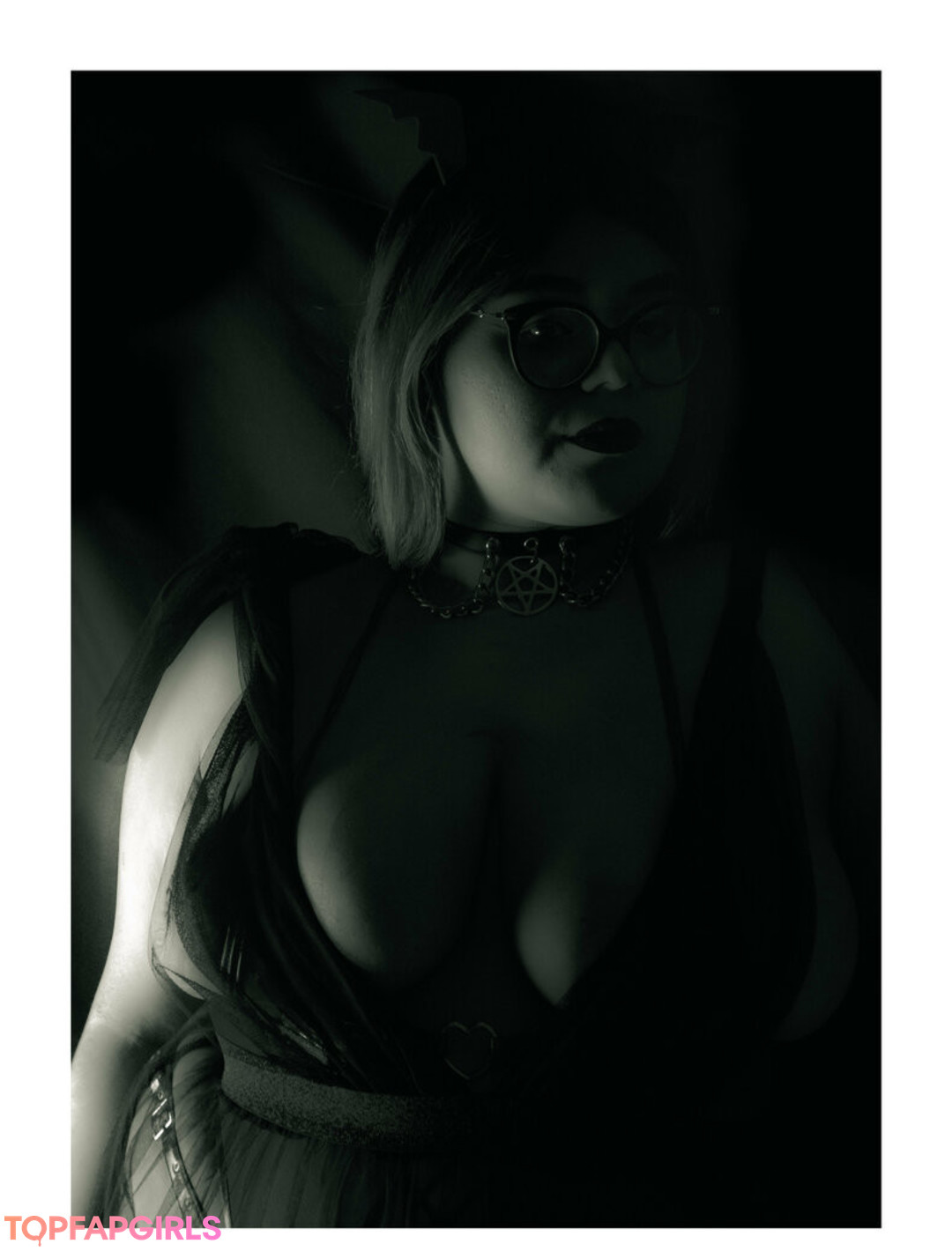 Naakte gelekte OnlyFans-foto van Peekscalymedusa #42 Naakte gelekte OnlyFans-foto van Peekscalymedusa #42