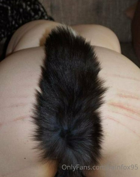 Naakte gelekte OnlyFans-foto van Rainfox95