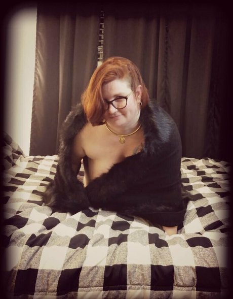 Naakte gelekte OnlyFans-foto van Taylorpayn