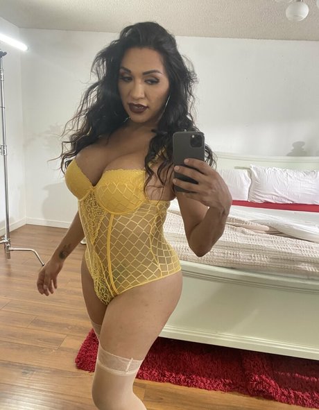 Jessy Dubai