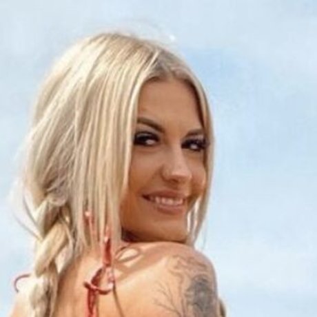 Whitetrashbarbiee