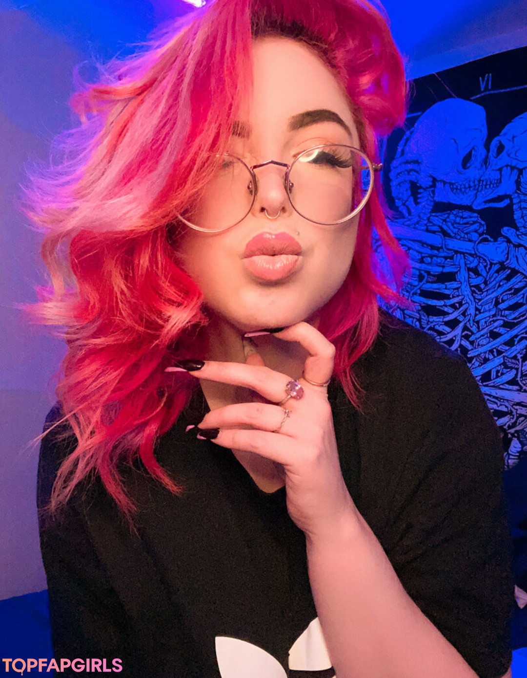 Naakte gelekte OnlyFans-foto van Bigtitttygffree #8 Naakte gelekte OnlyFans-foto van Bigtitttygffree #8