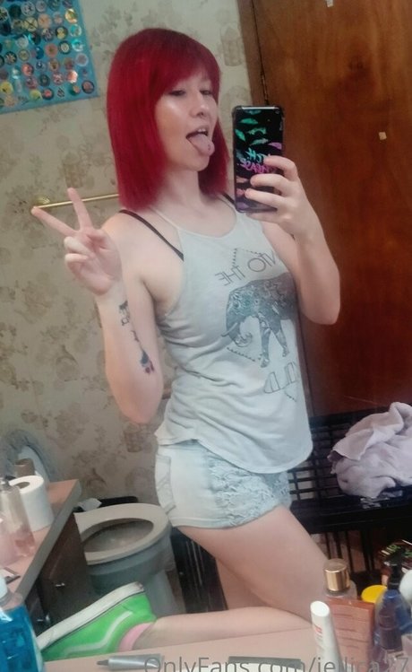 Naakte gelekte OnlyFans-foto van Jellica27